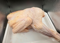 【チルド】国産親鳥丸鳥（中抜き） ※当日処理発送